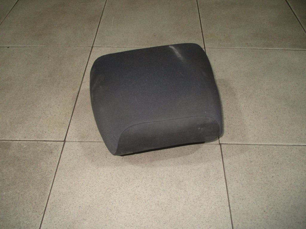 Подголовник сиденья, 1500 рублей, Пермь