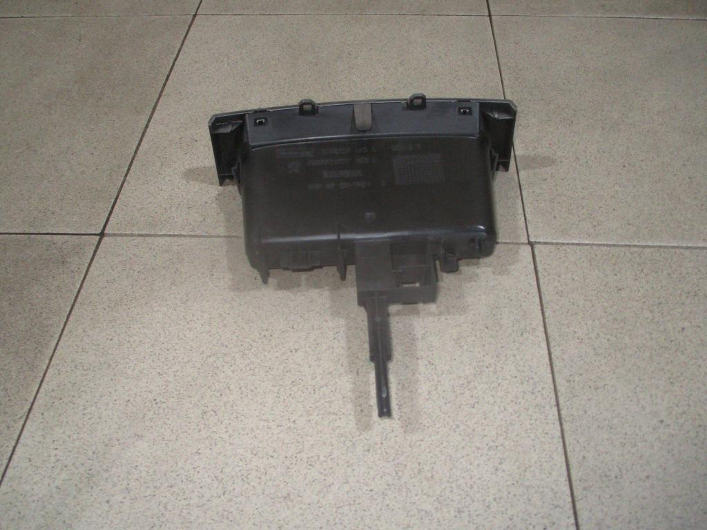 Ящик передней консоли, 500 рублей, Пермь