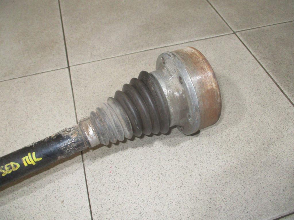 Полуось передняя левая, 4000 рублей, Пермь