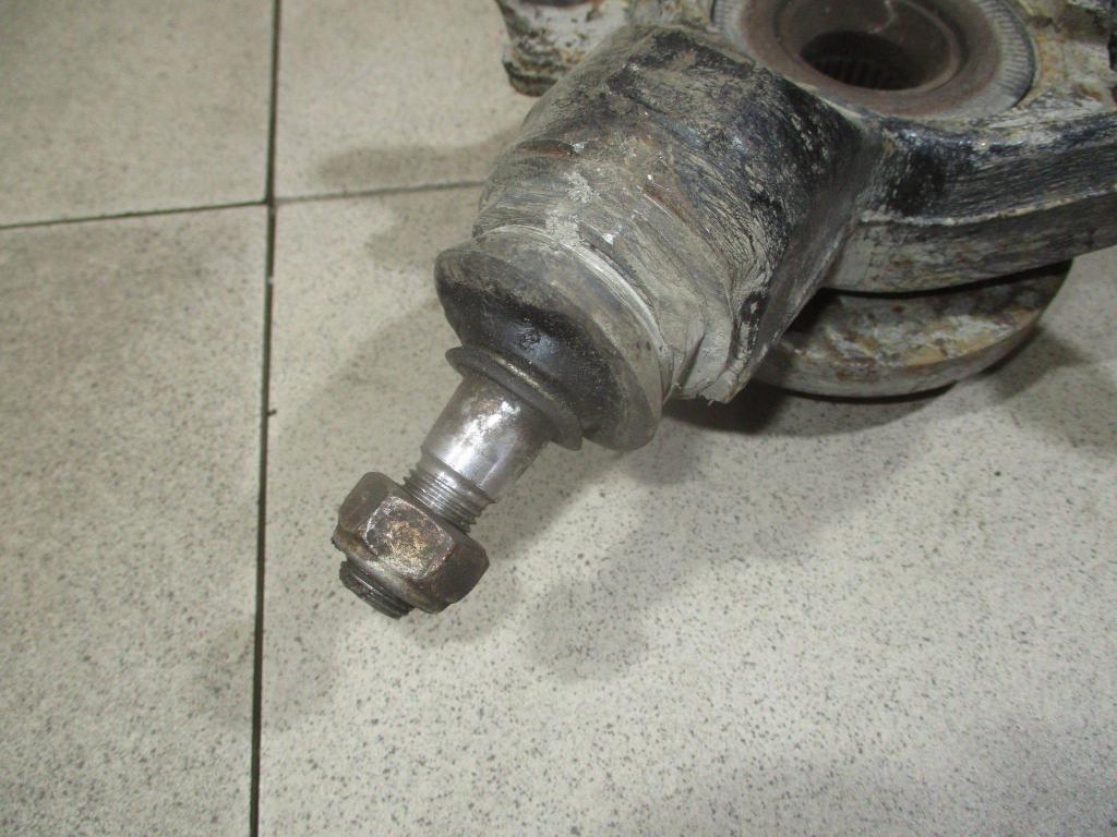 Кулак поворотный передний правый, 2500 рублей, Пермь