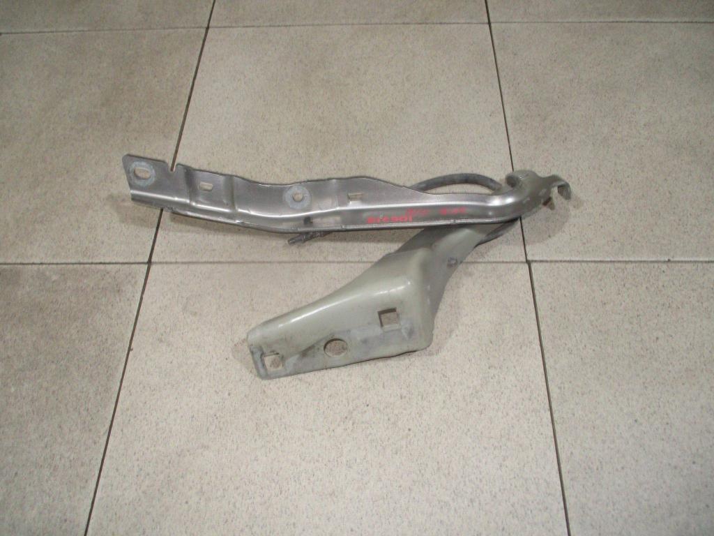 Петля капота правая, 850 рублей, Пермь