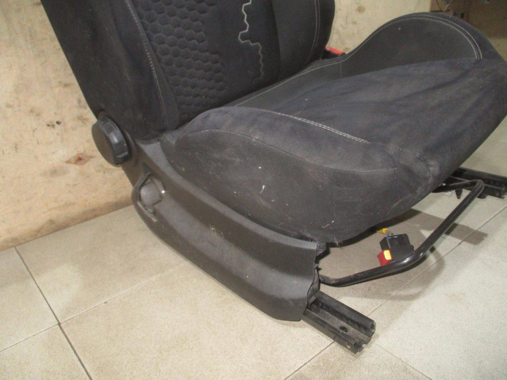 Сиденье переднее правое, 8000 рублей, Пермь