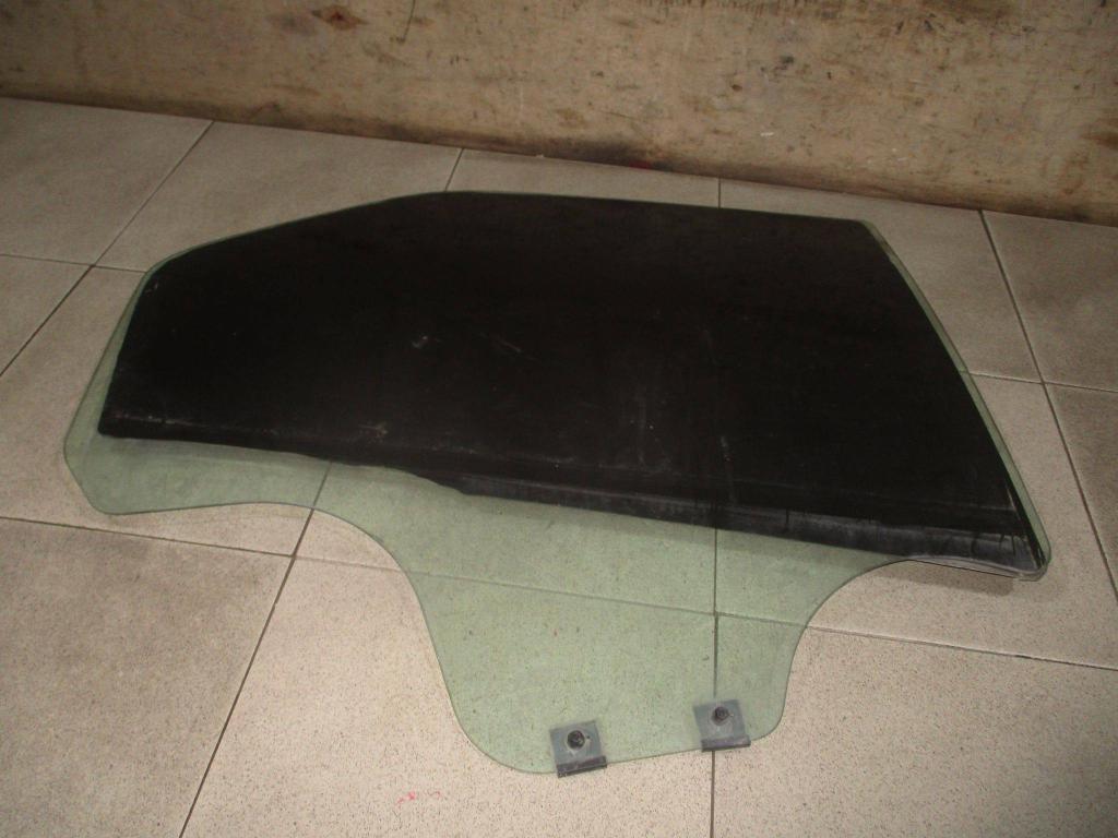 Стекло двери задней правой, 800 рублей, Пермь