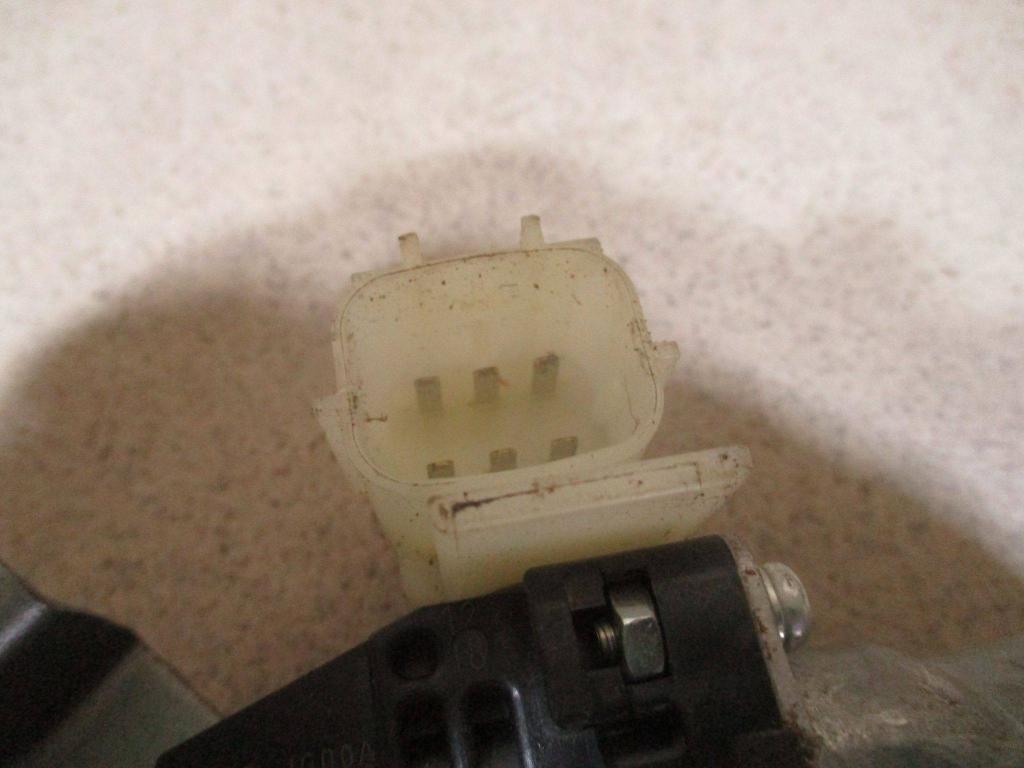 Стеклоподъемник задний правый, 1000 рублей, Пермь