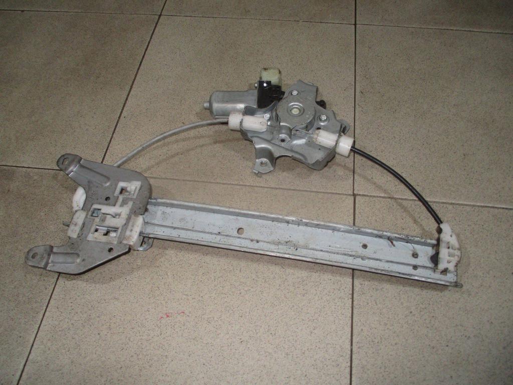 Стеклоподъемник задний правый, 1000 рублей, Пермь