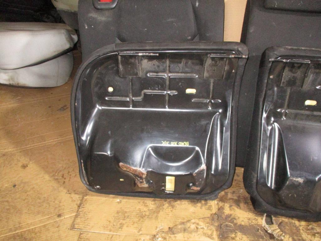 Сиденье заднее, 2000 рублей, Пермь