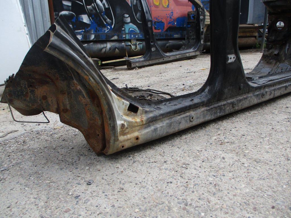 Порог со стойкой правый, 9000 рублей, Пермь