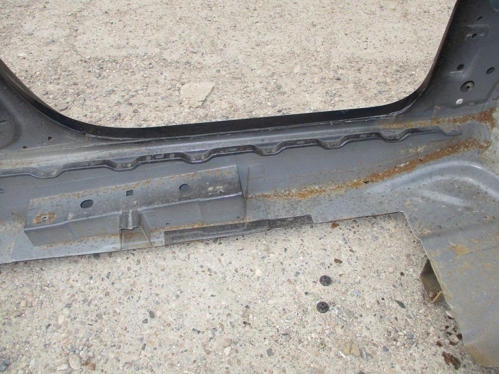 Порог со стойкой левый, 13000 рублей, Пермь