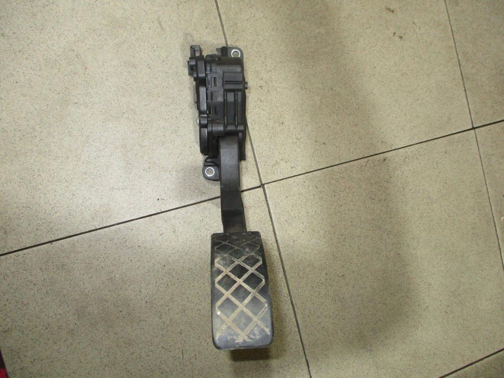 Педаль газа, 1600 рублей, Пермь