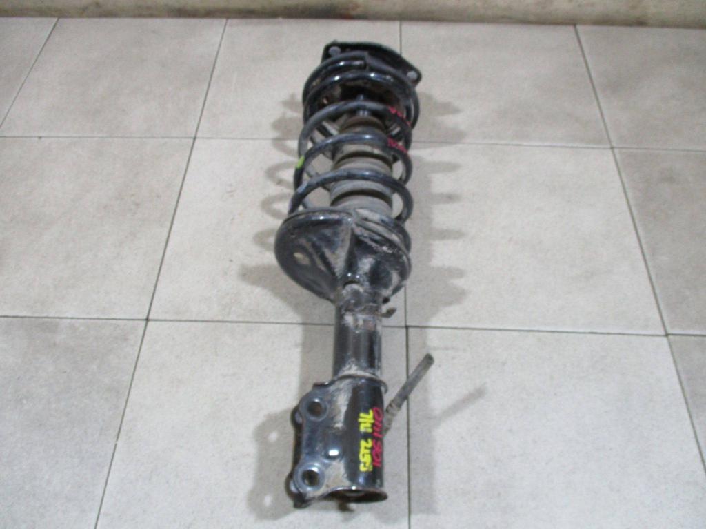 Амортизатор передний левый, 1300 рублей, Пермь