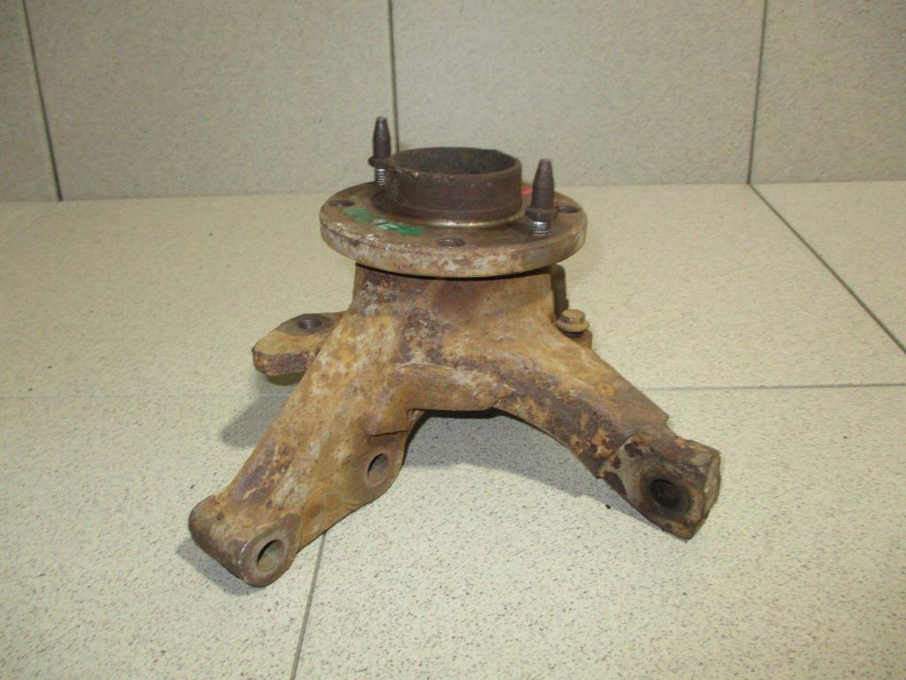 Кулак поворотный передний правый, 1500 рублей, Пермь