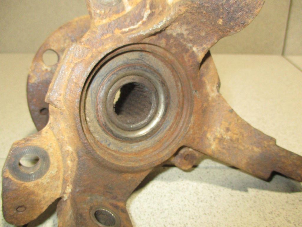 Кулак поворотный передний правый, 1500 рублей, Пермь