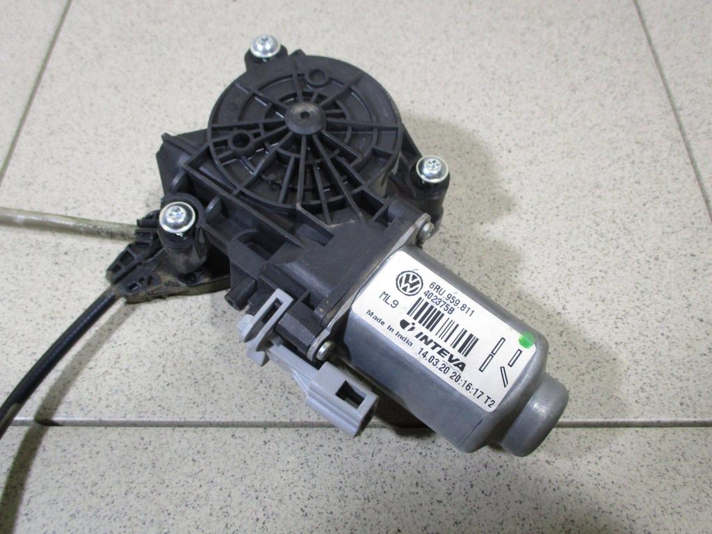 Стеклоподъемник задний правый, 1000 рублей, Пермь