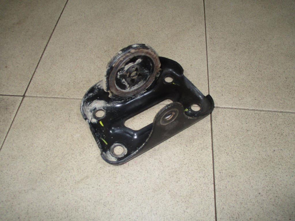 Кронштейн задней балки, 500 рублей, Пермь