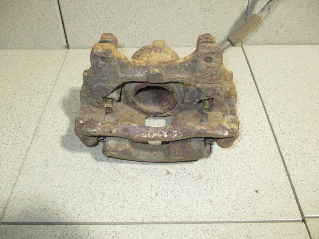 Суппорт передний правый, 1000 рублей, Пермь