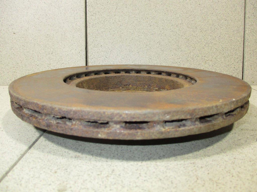 Диск тормозной передний вентилируемый, 750 рублей, Пермь