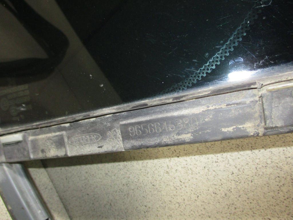 Стекло двери передней правой форточка, 1000 рублей, Пермь