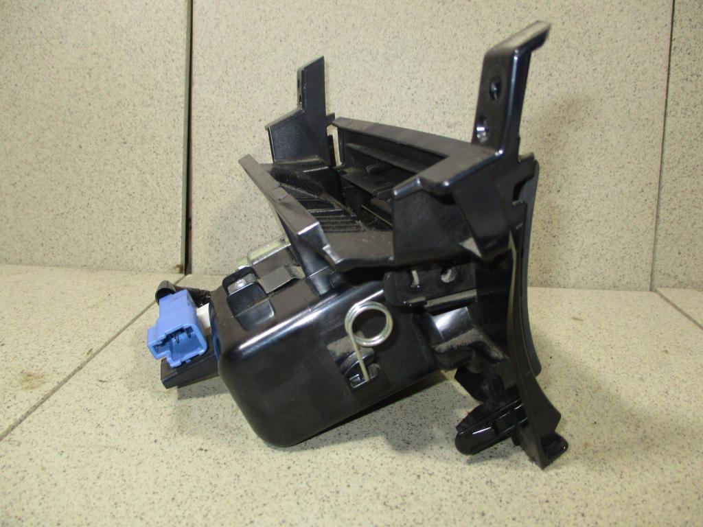 Пепельница передняя, 1000 рублей, Пермь