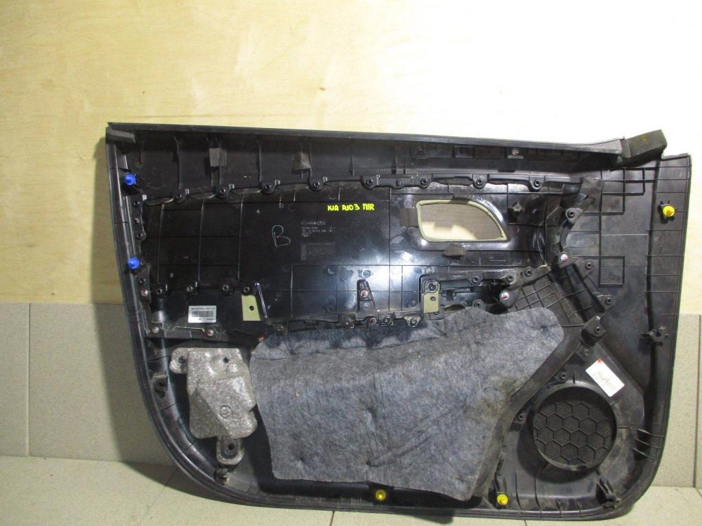 Обшивка двери передней правой, 1500 рублей, Пермь