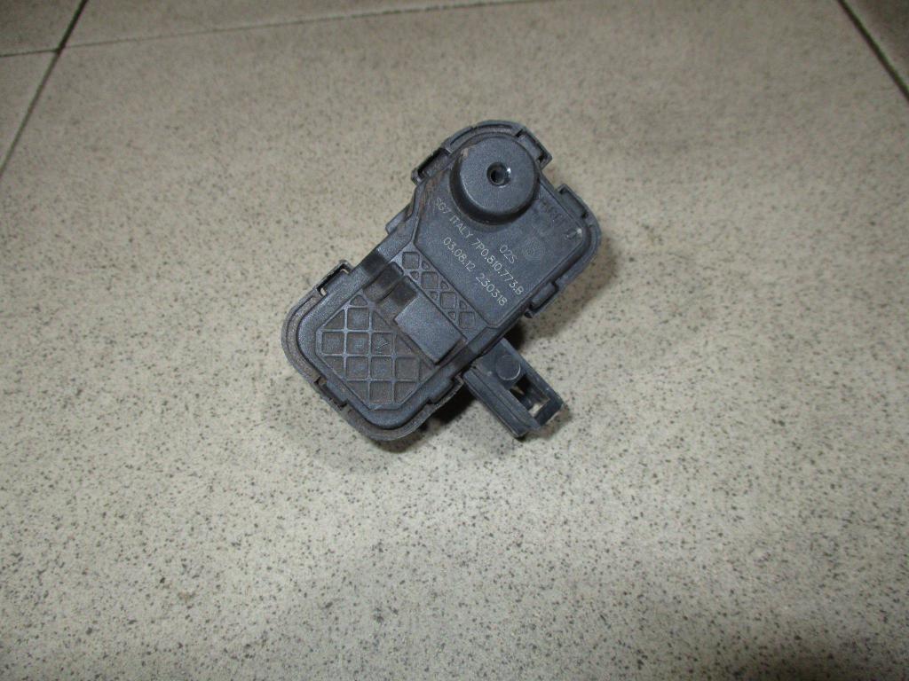 Активатор замка крышки бензобака, 1500 рублей, Пермь