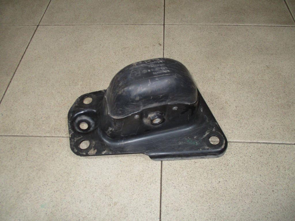 Кронштейн заднего рычага, 1000 рублей, Пермь