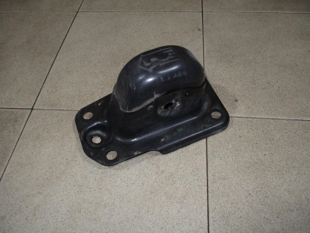 Кронштейн заднего рычага, 1000 рублей, Пермь