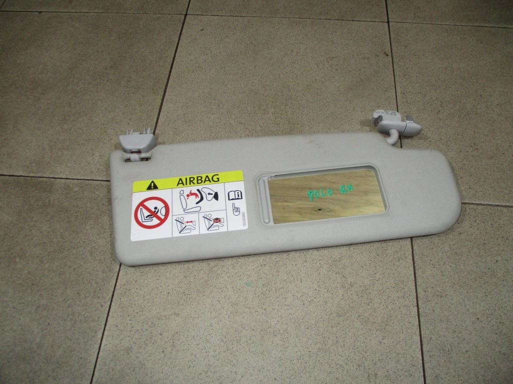 Козырек солнцезащитный правый, 1000 рублей, Пермь