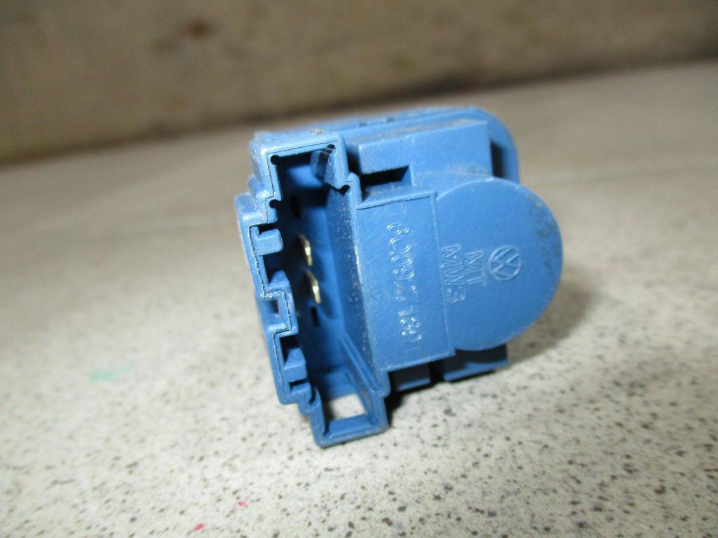 Датчик включения стопсигнала, 500 рублей, Пермь