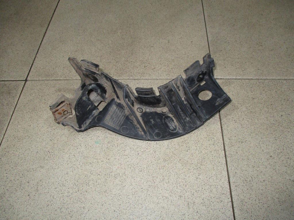 Кронштейн переднего бампера правый, 2500 рублей, Пермь