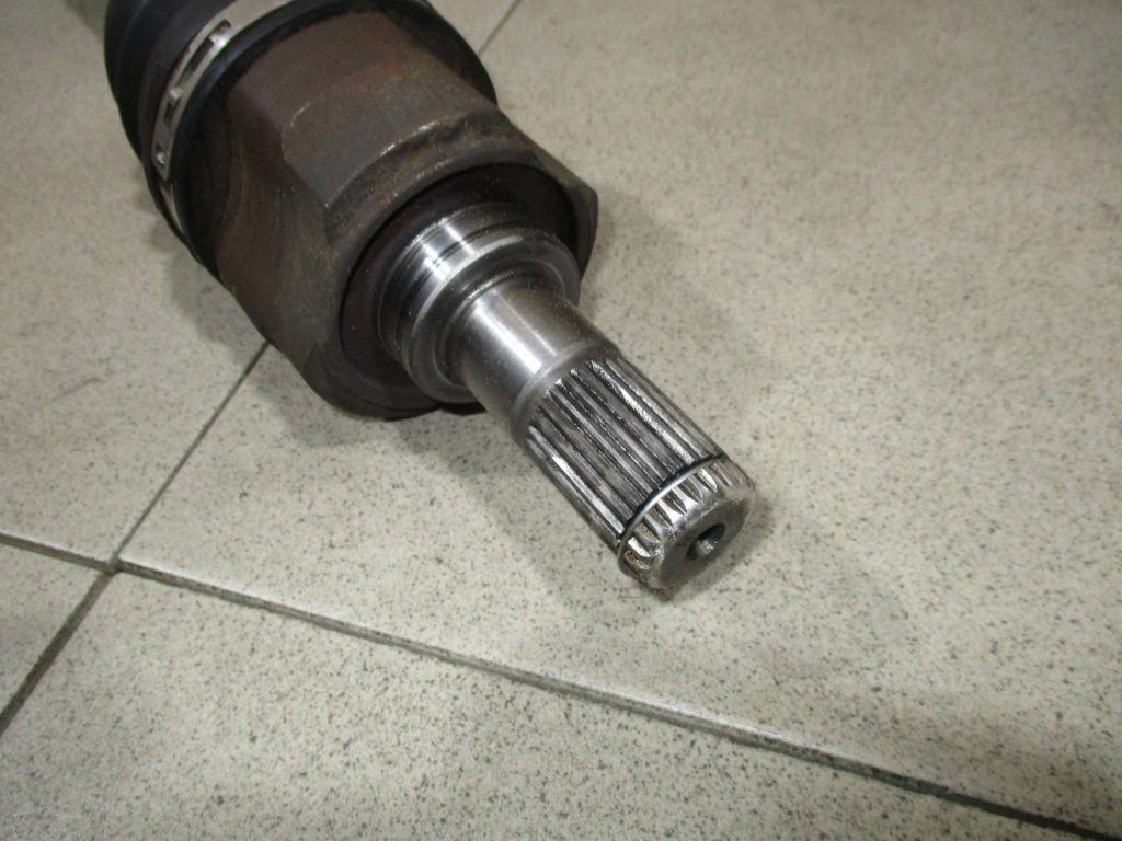 Полуось передняя правая, 9000 рублей, Пермь