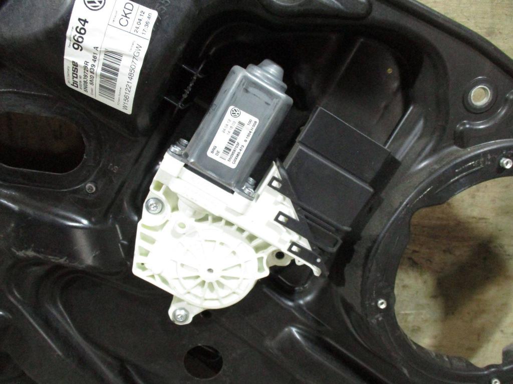 Стеклоподъемник задний левый, 3000 рублей, Пермь