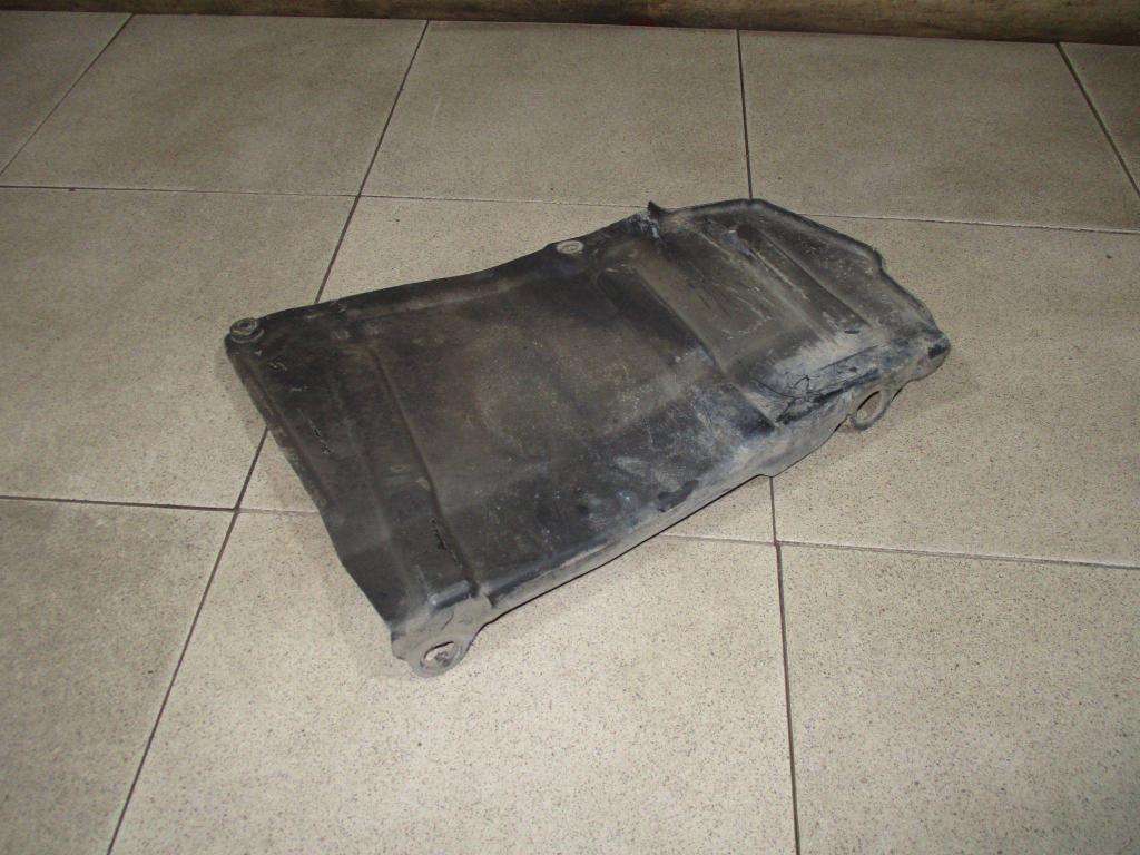 Пыльник двигателя боковой правый, 1000 рублей, Пермь