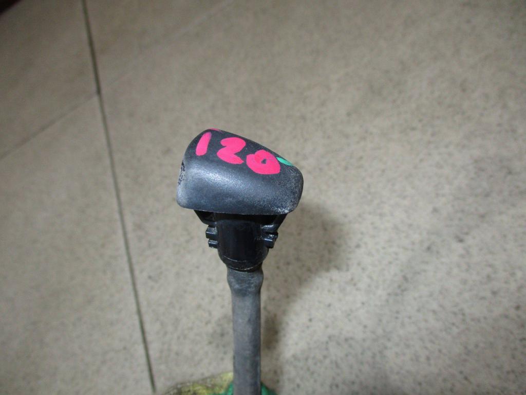 Форсунка омывателя лобового стекла, 500 рублей, Пермь