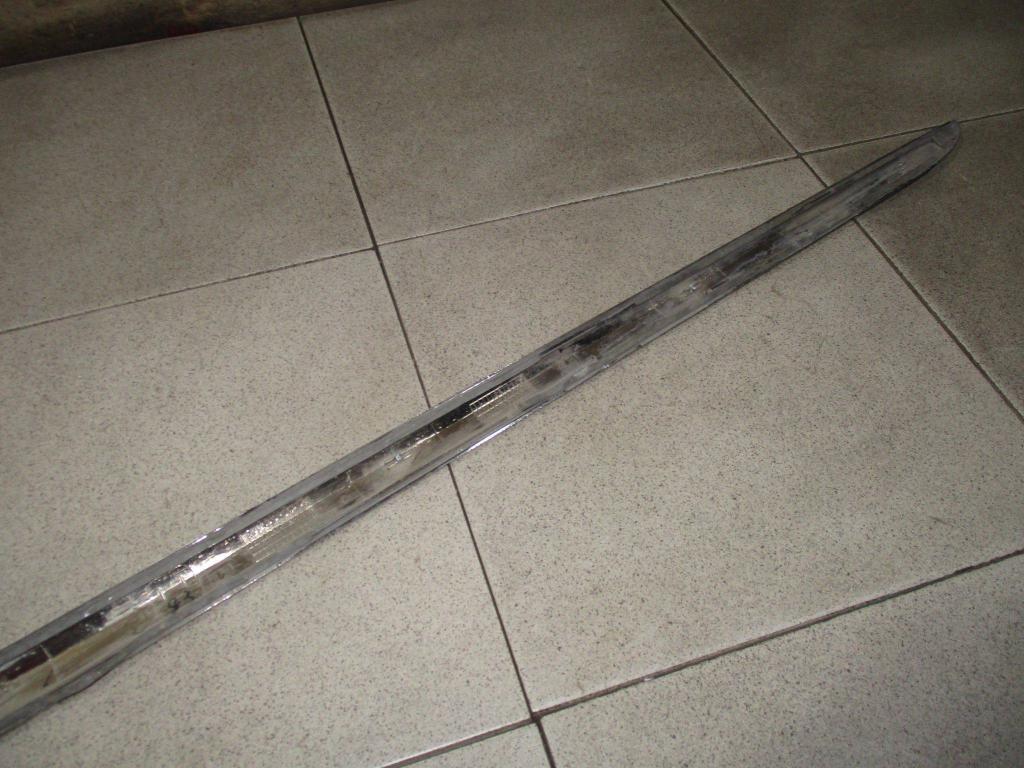 Молдинг передней левой двери, 2000 рублей, Пермь