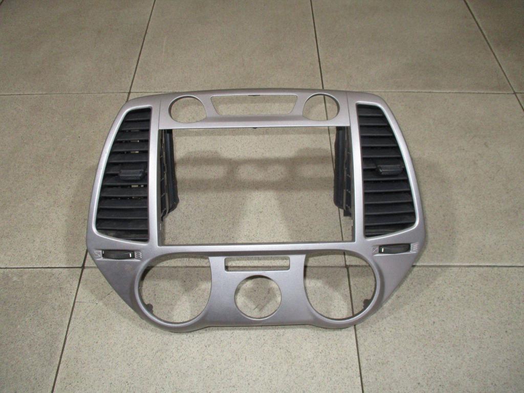 Накладка декоративная, 2000 рублей, Пермь