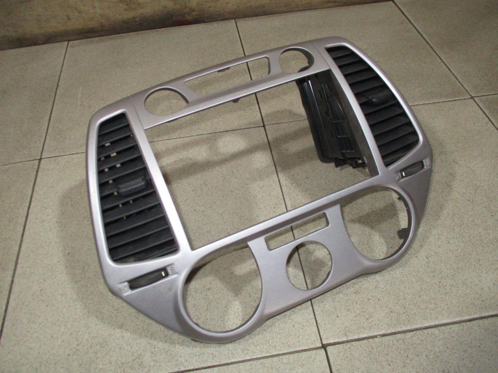 Накладка декоративная, 2000 рублей, Пермь