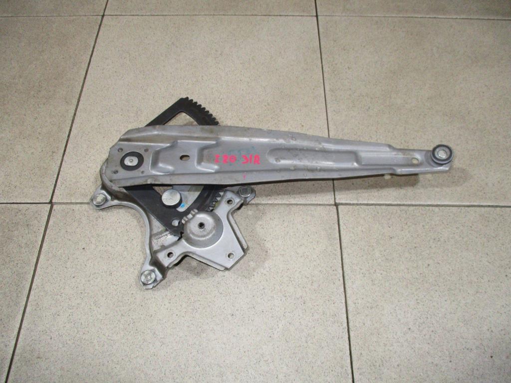 Стеклоподъемник задний правый, 1000 рублей, Пермь