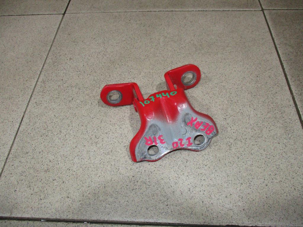 Петля двери задней правой верхняя, 500 рублей, Пермь