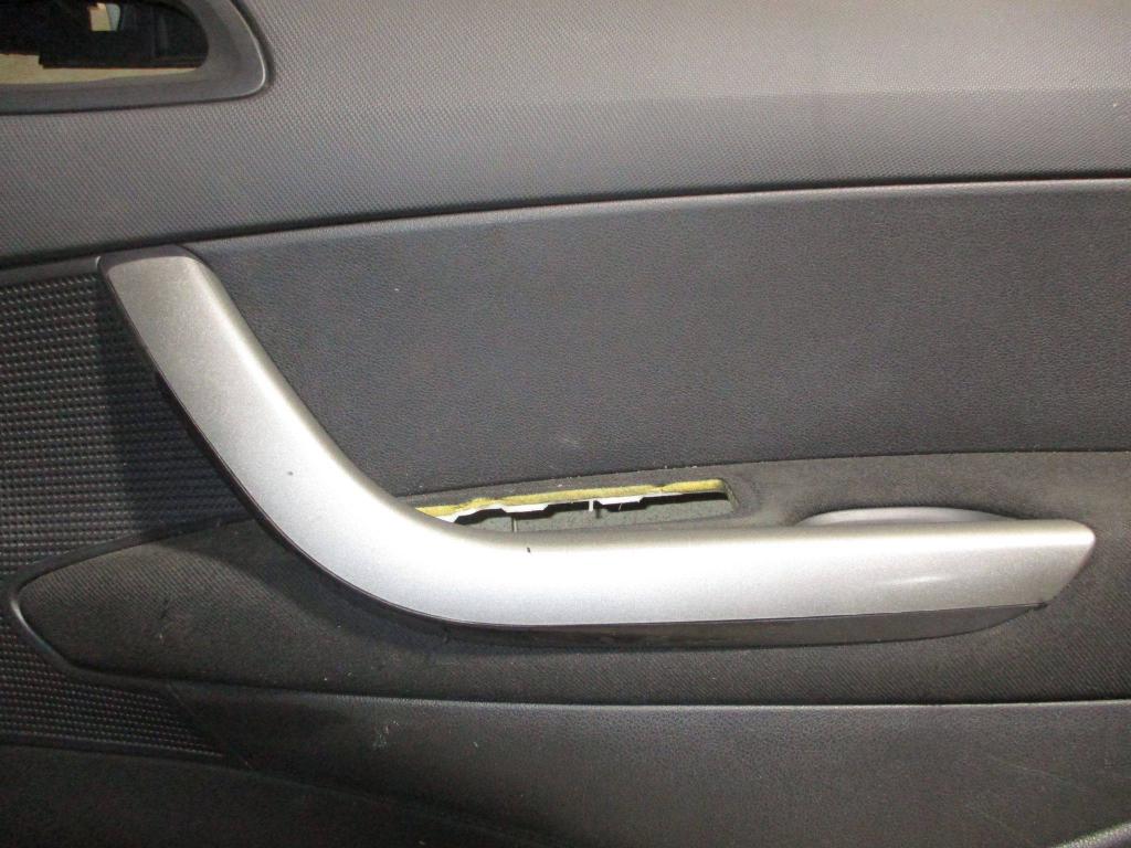 Обшивка двери передней правой, 1000 рублей, Пермь