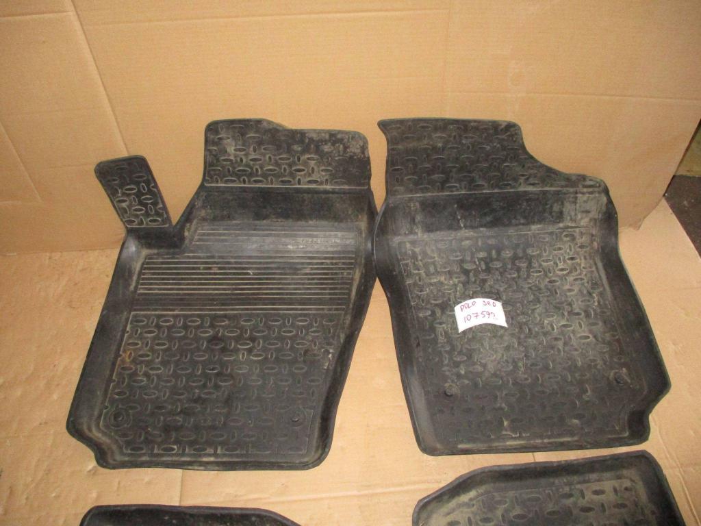 Комплект ковриков салона, 1200 рублей, Пермь