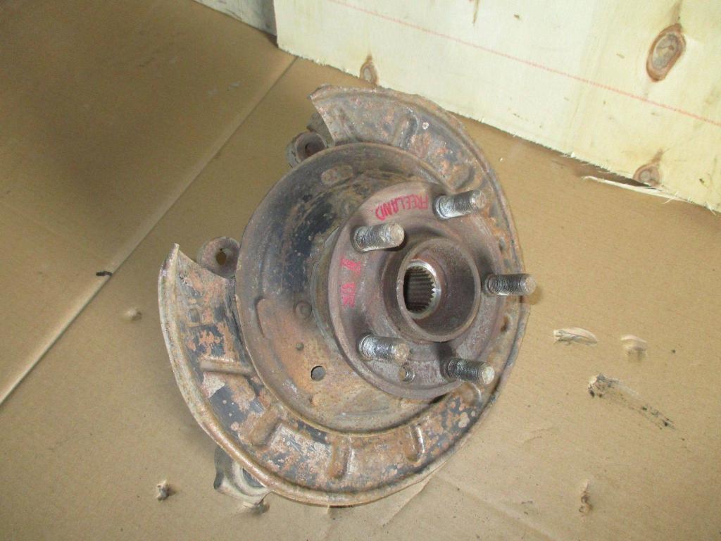 Кулак поворотный задний правый, 3000 рублей, Пермь