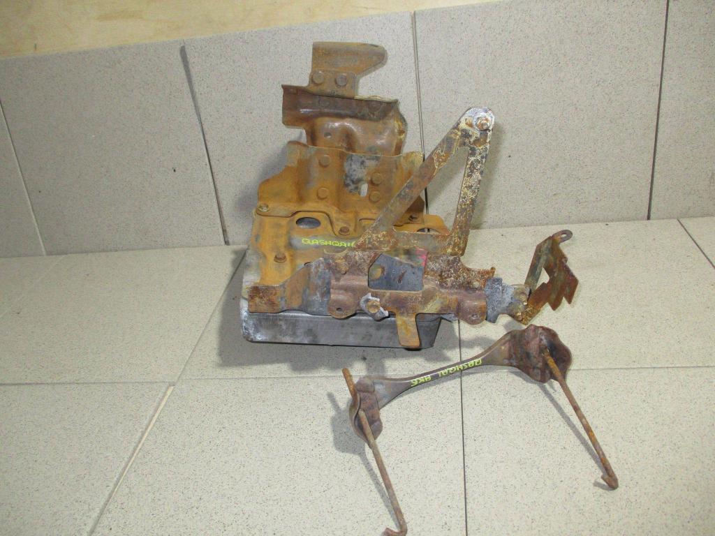 Крепление АКБ, 2000 рублей, Пермь