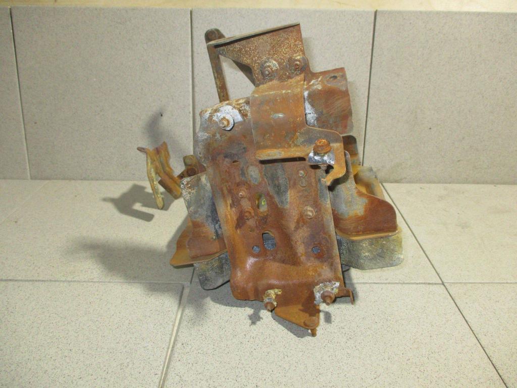Крепление АКБ, 2000 рублей, Пермь
