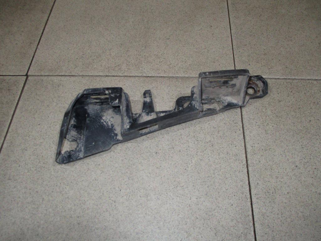 Кронштейн переднего бампера левый, 1000 рублей, Пермь