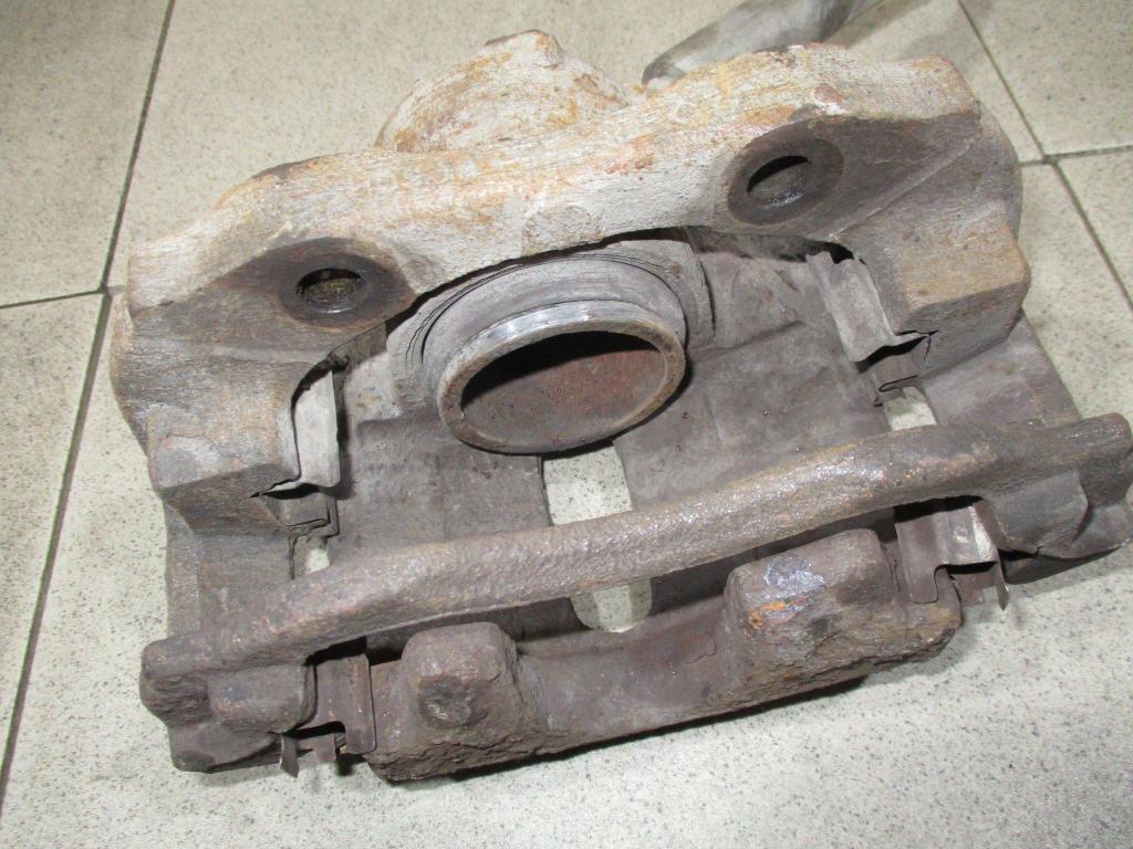 Суппорт передний правый, 1000 рублей, Пермь