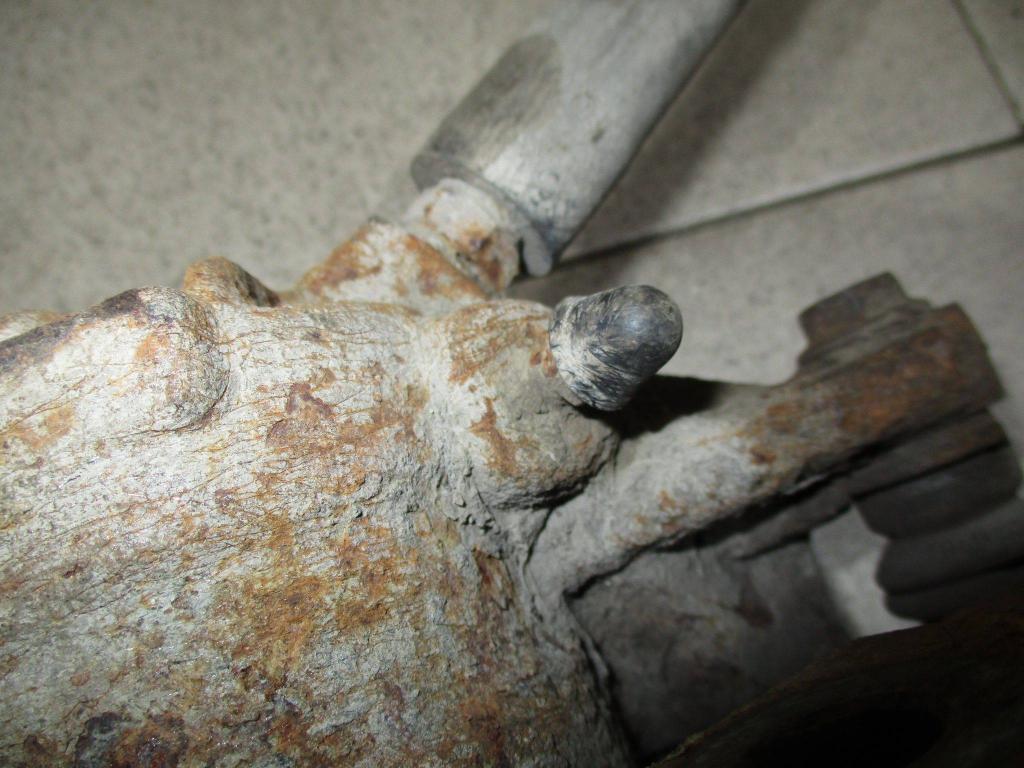 Суппорт передний правый, 1000 рублей, Пермь