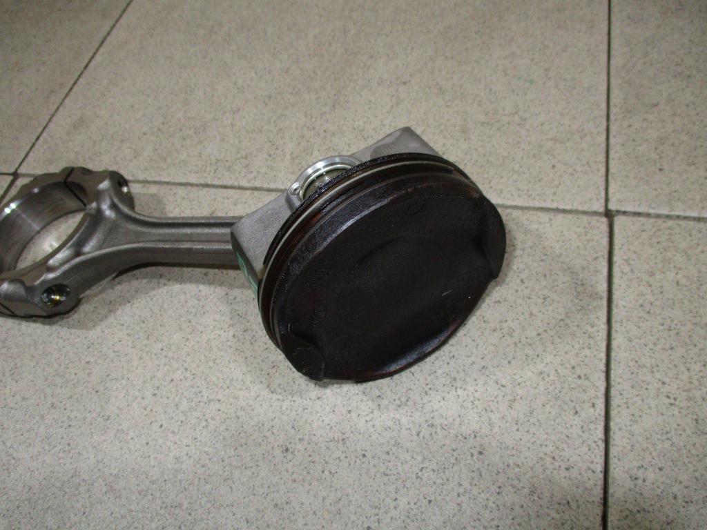 Поршень с шатуном, 7000 рублей, Пермь