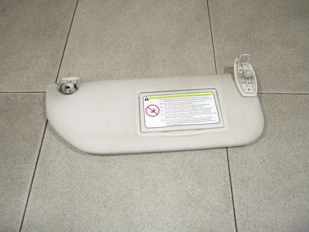 Козырек солнцезащитный правый, 500 рублей, Пермь