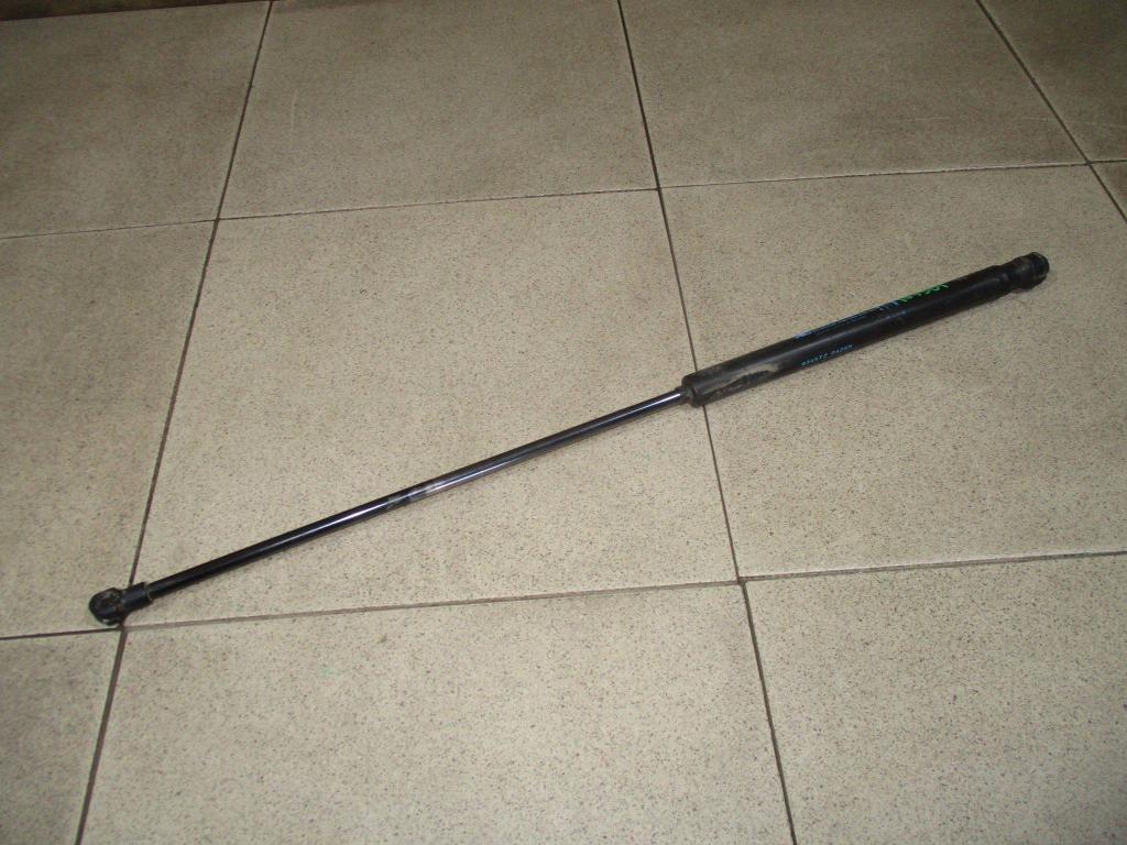 Амортизатор двери багажника, 500 рублей, Пермь