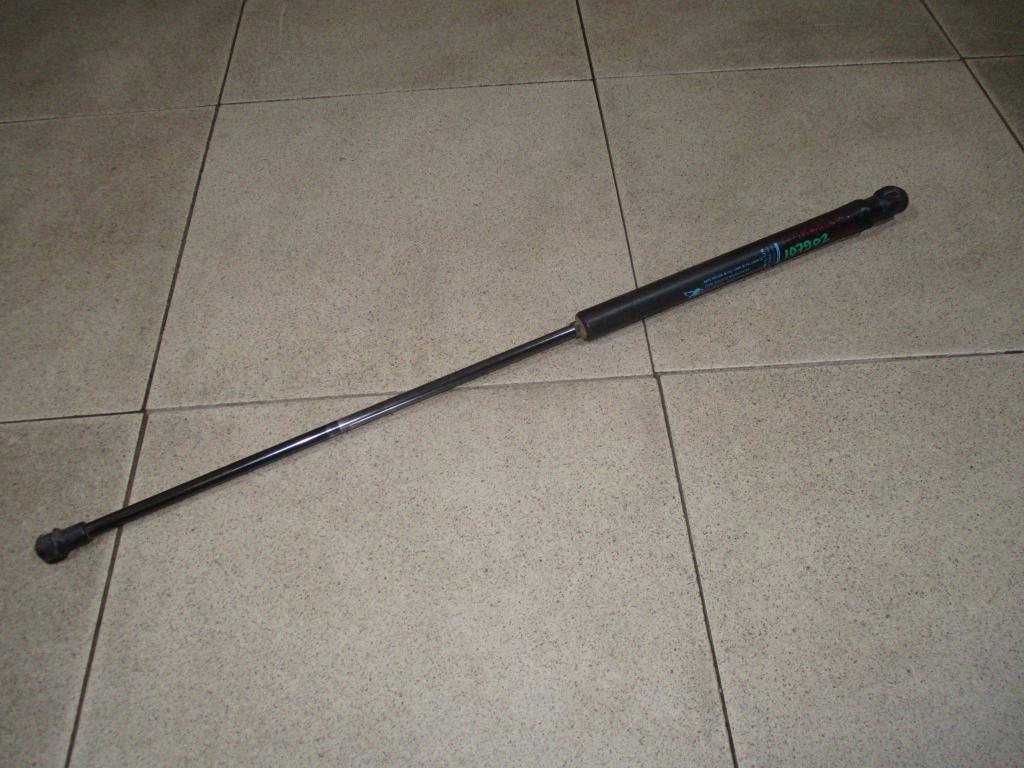 Амортизатор двери багажника, 500 рублей, Пермь